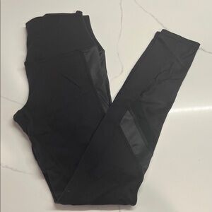 ALO Yoga Black Leggings